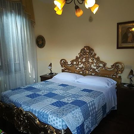 B&B L'Isola Di Casa Брембате Екстер'єр фото