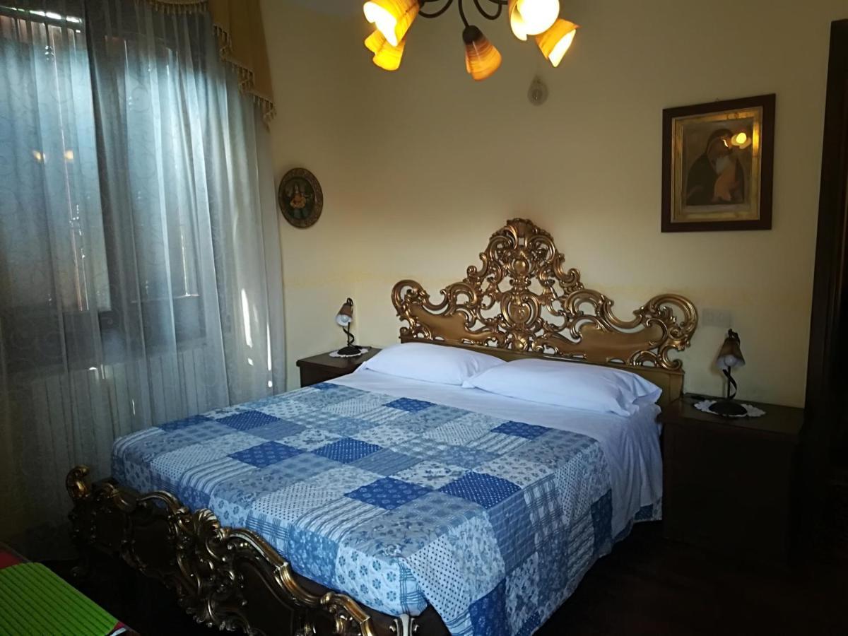 B&B L'Isola Di Casa Брембате Екстер'єр фото